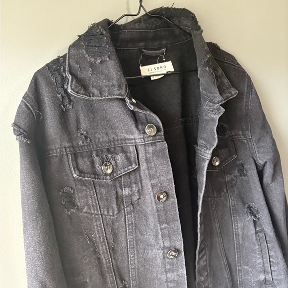 Ci Sono, size small black denim jacket. Long sleeve. Button up. Distressed look - Picture 3 of 7